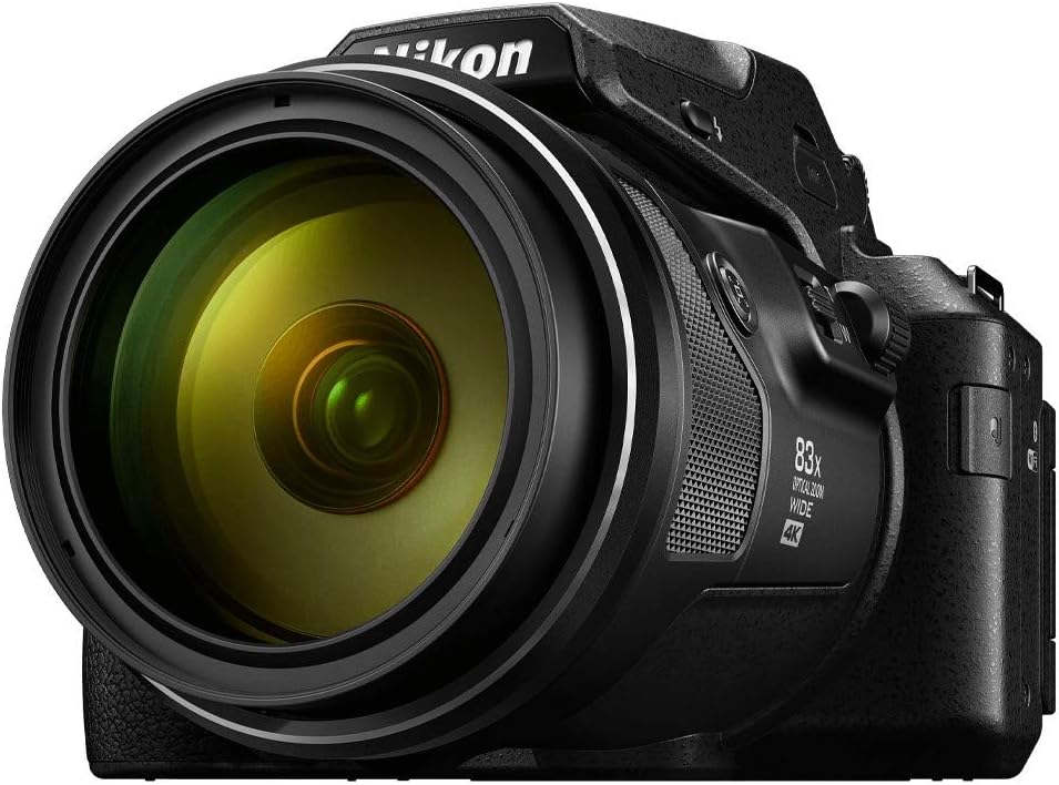 Nikon COOLPIX P950 Bridgekamera - 83 fach optischer Zoom und RAW - CMOS Kamera mit Dual Bildstabilisierung - Schwarz